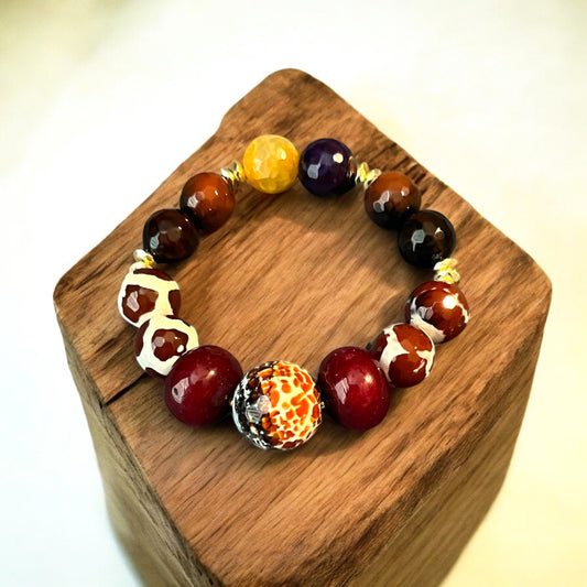 Bold Agate & Tibetan Bead Bracelet